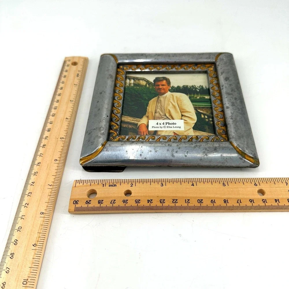 Vintage Style Metal Photo Frame Rustic Ornate Gold Trim Tabletop Display 4x4